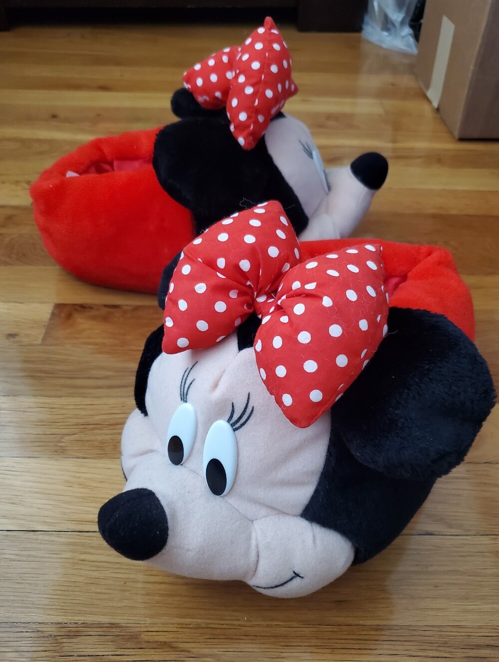 Disney Minnie Mouse Plush Slippers